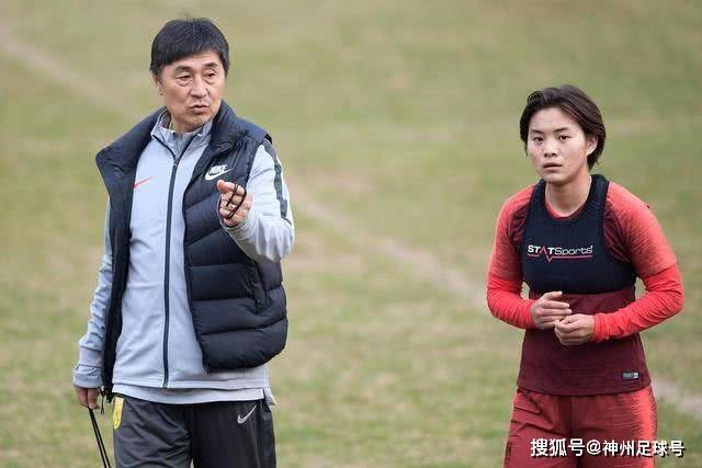 赵睿:中国球迷不接受这样的结果 我们也不接受